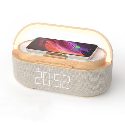 Desktop Alarm Clock Wireless Charger Modern Wooden Wooden Digital LED Qi Wireless Charging Pad Alarm Clock LED for iPhone 13